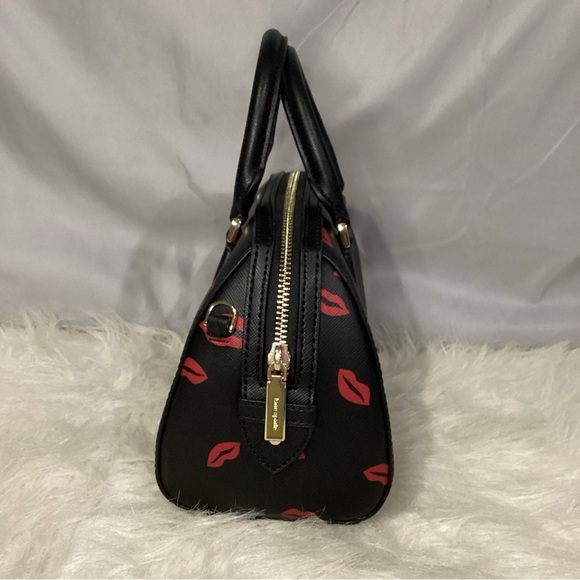 Kate Spade Small Madison Lips Toss Leather Duffle Crossbody Bag EUC 88 - Picture 10 of 13